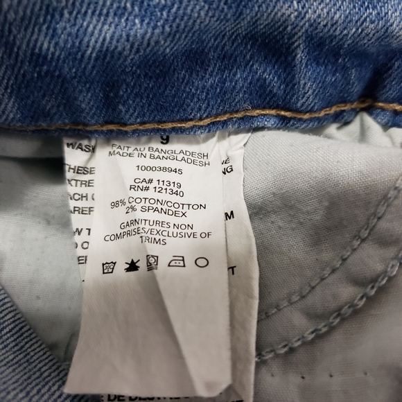 Garage Jeans Size 9 W32"xL32" Destroyed Jeans Distressed Torn Ripped Jeans Crop - Picture 9 of 9